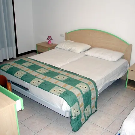 Leopardi Apartman